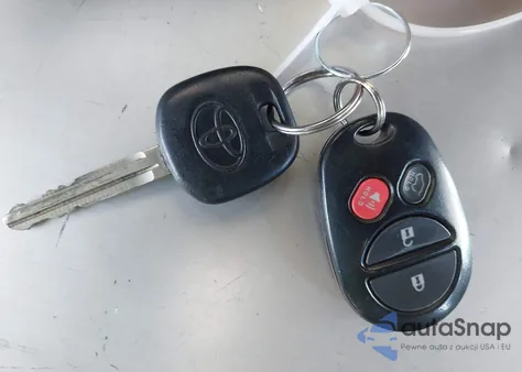 2012 Toyota Highlander из США, поврежденный, VIN 5TDZA3EH2CS031014